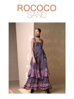 ROCOCO SAND Sweetheart Tiered Paisley Maxi Dress